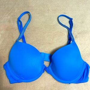 Victoria’s Secret Wear Everywhere t-shirt Bra